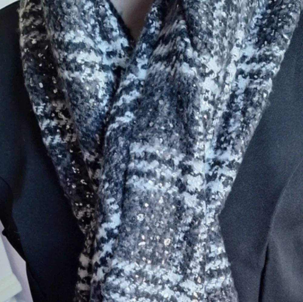 MICHAEL Michael Kors Black and White Plaid Scarf